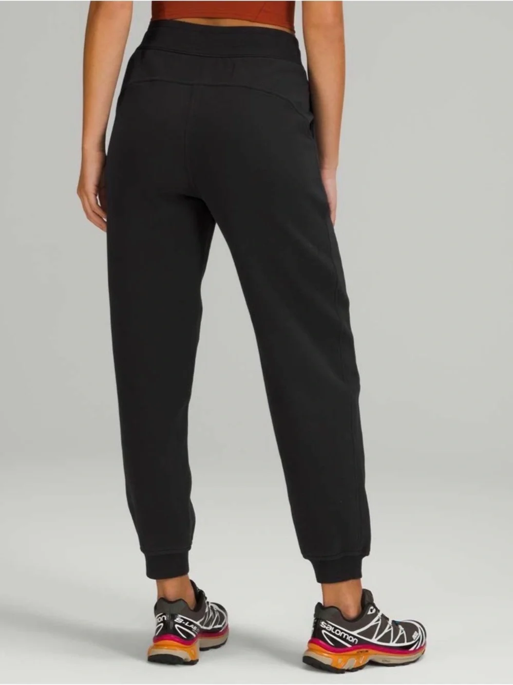 Lululemon Scuba Relaxed High-Rise Jogger Black 25” - Picture 2 of 11